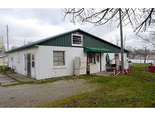 Property photo 5 - REAL ESTATE & PERSONAL PROPERTY AUCTION, 6 Lake Wawasee Properties